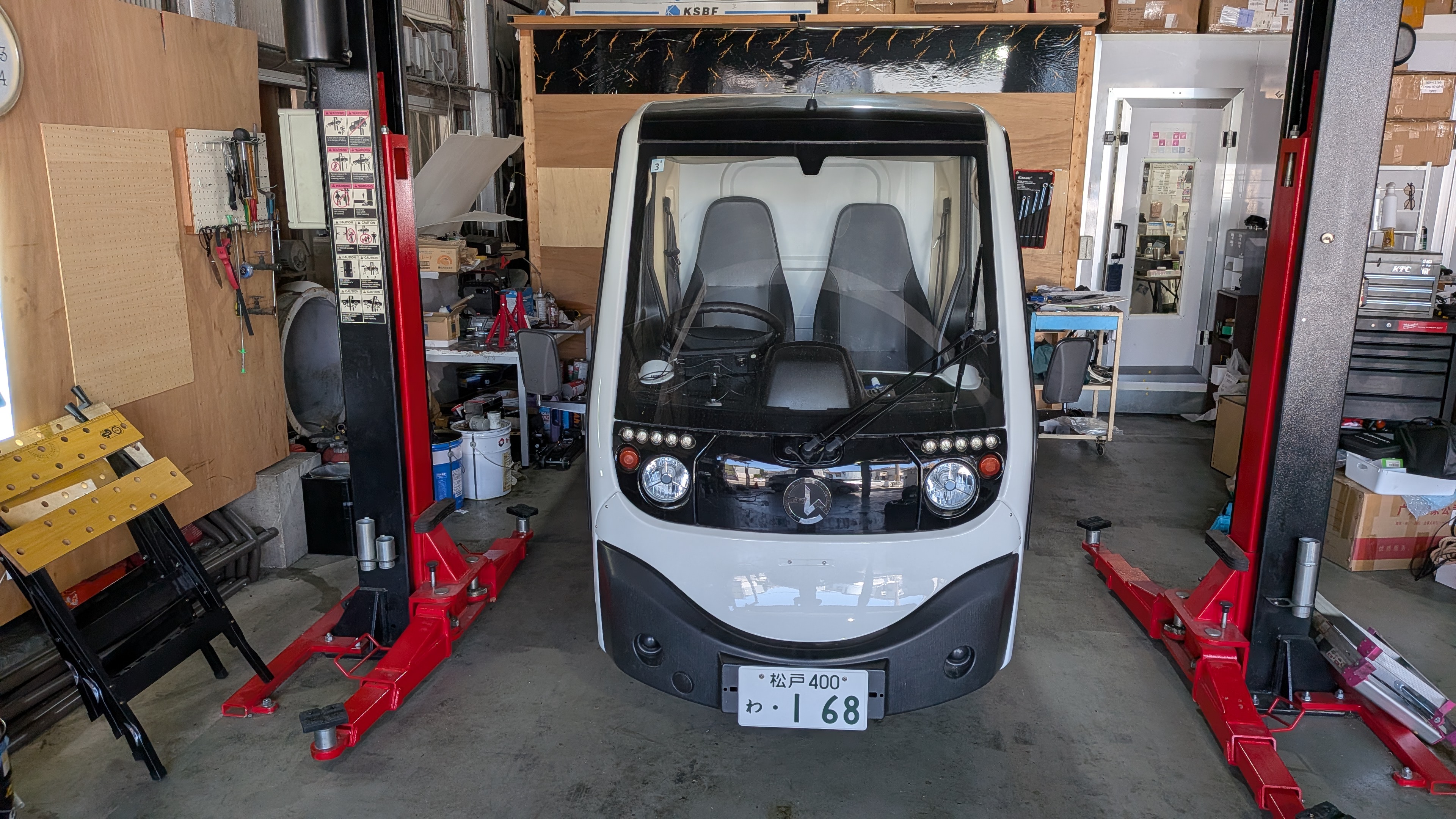 HWE Elemo 電気トラック